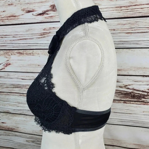NWT Victoria's Secret 36D Dream Angels Black Lace Demi Bra w/ Collar and Tie - Picture 6 of 11